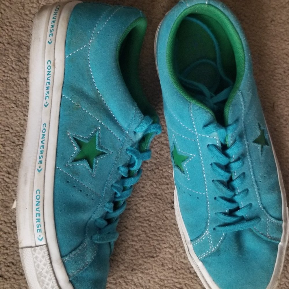 Converse Aqua Blue Suede One-Star Sneakers, size 10
